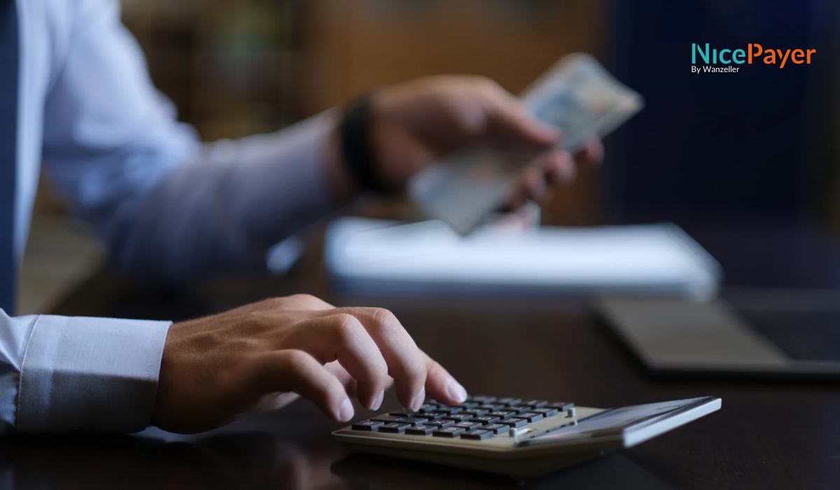 Vídeo: Quanto custa um departamento de crédito interno?